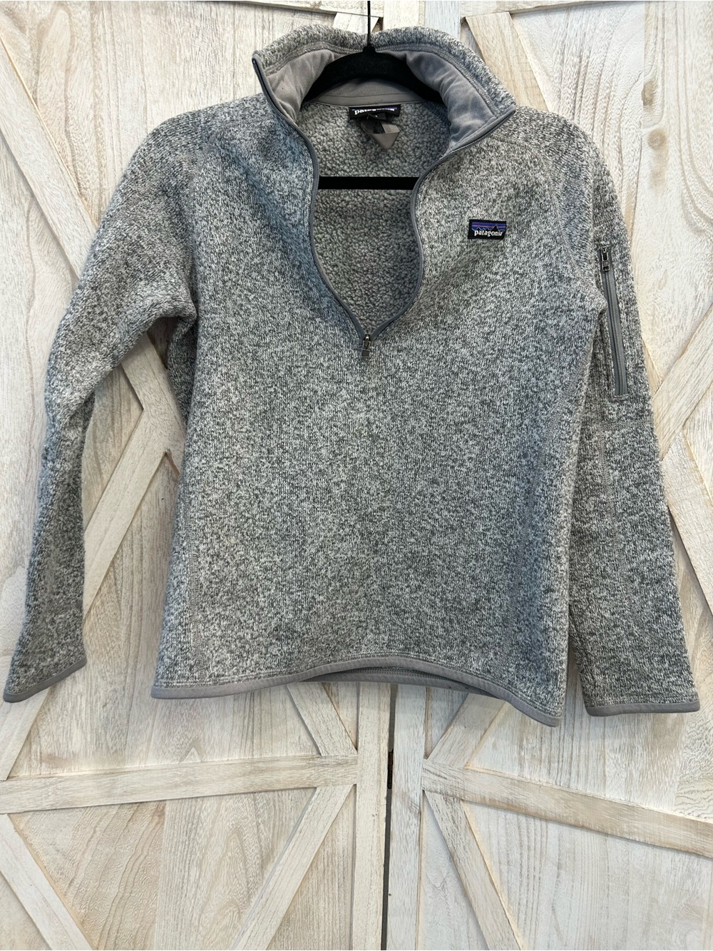 Patagonia Women's Heather Gray Quarter-Zip Pullover Sweater